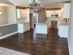 10117 dining and kitchen