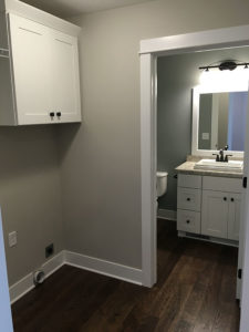 10117 laundry & half bath