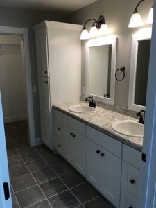 10117 master bathroom